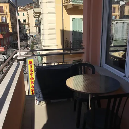 Apartment A Due Passi Dal Mare Sanremo