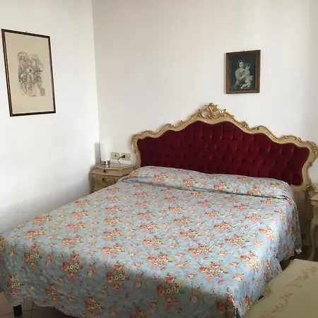 A Due Passi Dal Mare Appartamento *